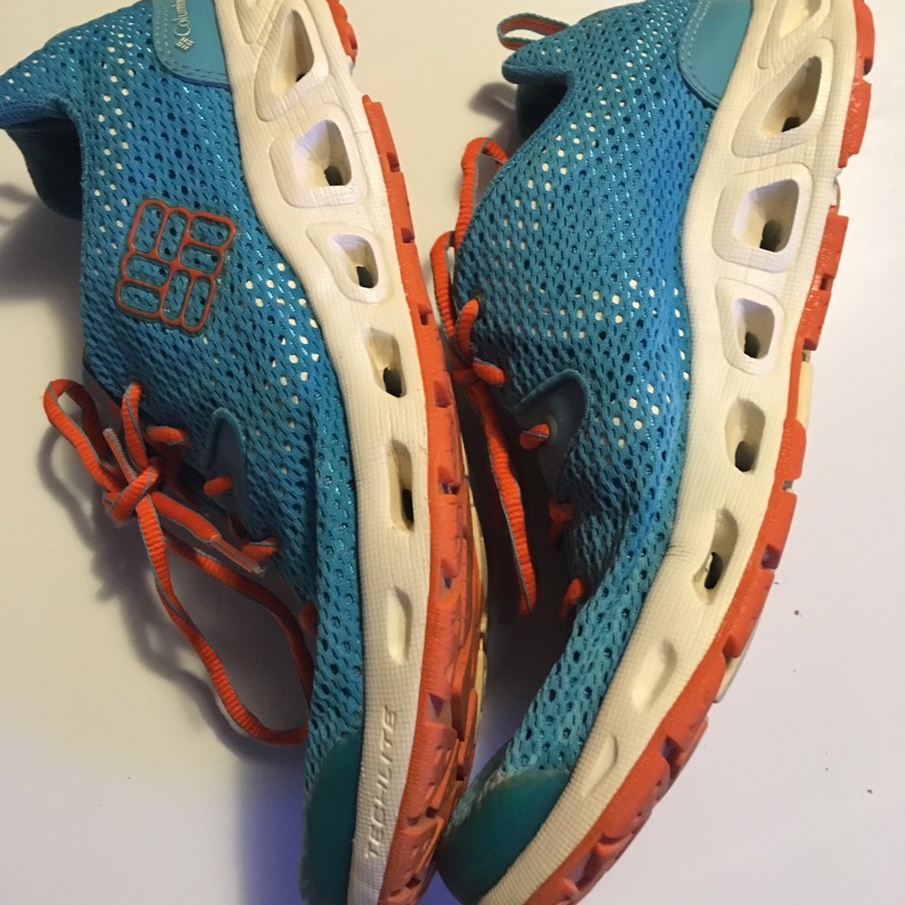 2/$25 Columbia Women Techlite Shoes Size 9 - Picture 2 of 7